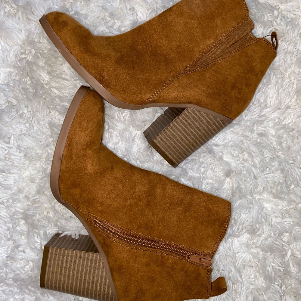 ⭐️Express booties⭐️